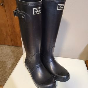 Women's Black Rainboot Size 8